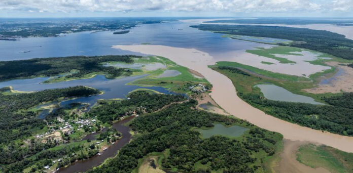 BRAZIL-AMAZONAS-MANAUS-SCENERY